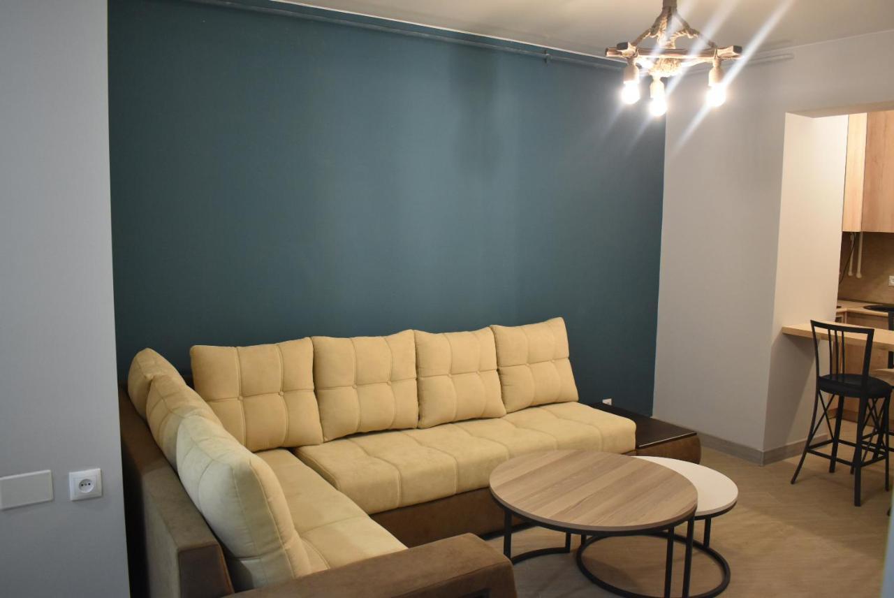 Loft Apartment In Yerevan Exterior photo