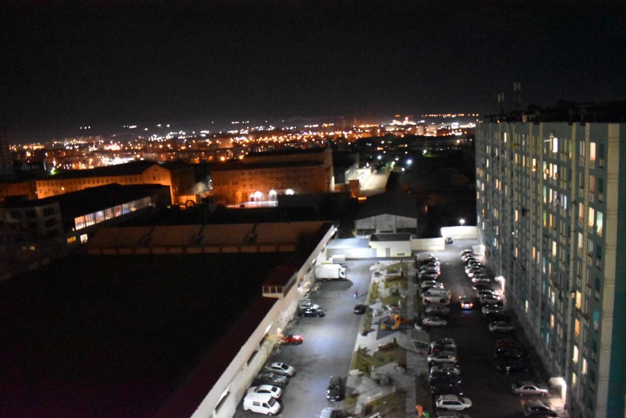 Loft Apartment In Yerevan Exterior photo