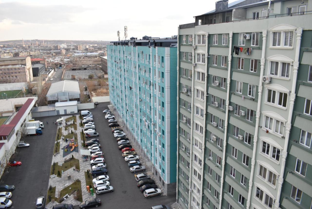 Loft Apartment In Yerevan Exterior photo